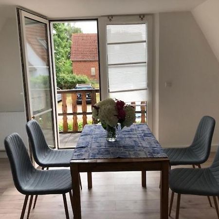 Die Graefin Auf Ruegen - Ferienappartements Parchtitz Kültér fotó