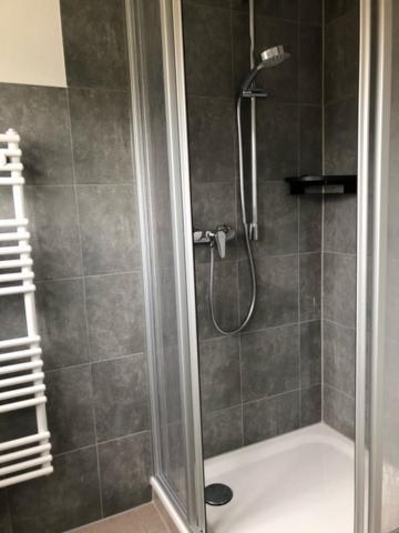 Die Graefin Auf Ruegen - Ferienappartements Parchtitz Kültér fotó